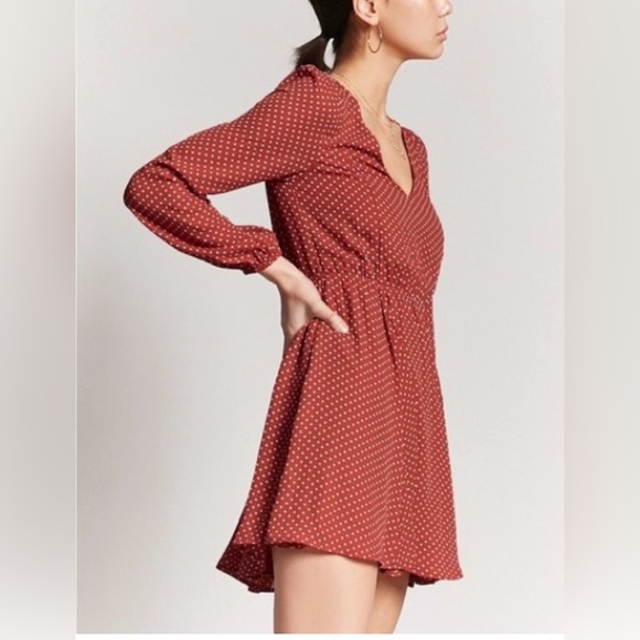 NWT Forever 21 Red Polka Dot Dress - Size M - Picture 3 of 9